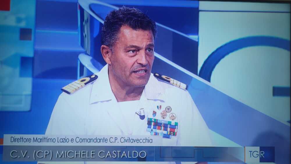 michele castaldo guardia costera civitavecchia comandante direzione marittima
