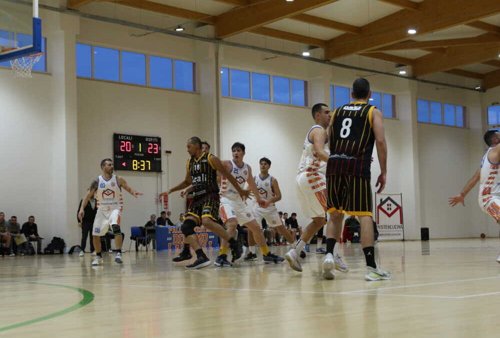 Vola la pallacanestro di Ladispoli, la Dinamo strapazza la Virtus Aprilia