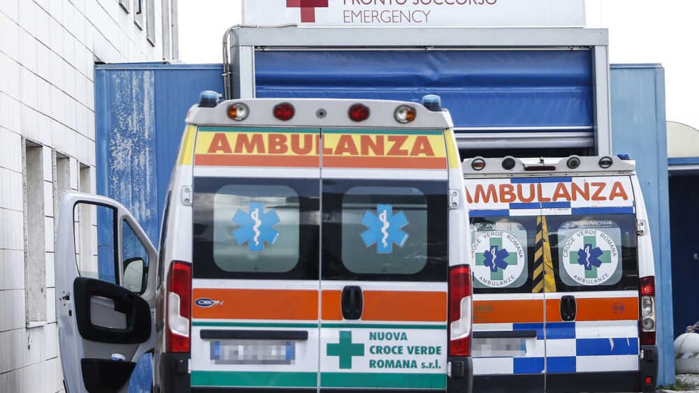 Ambulanza-10 Ambulanza-10