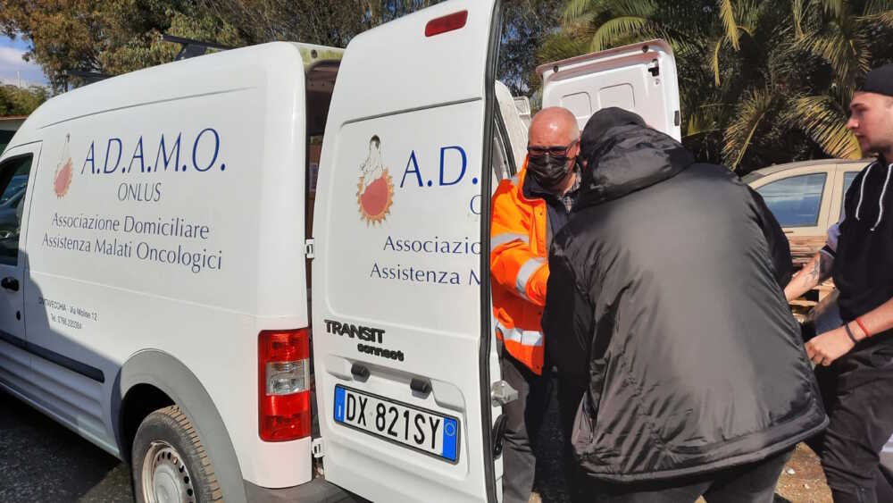 furgone adamo onlus 1