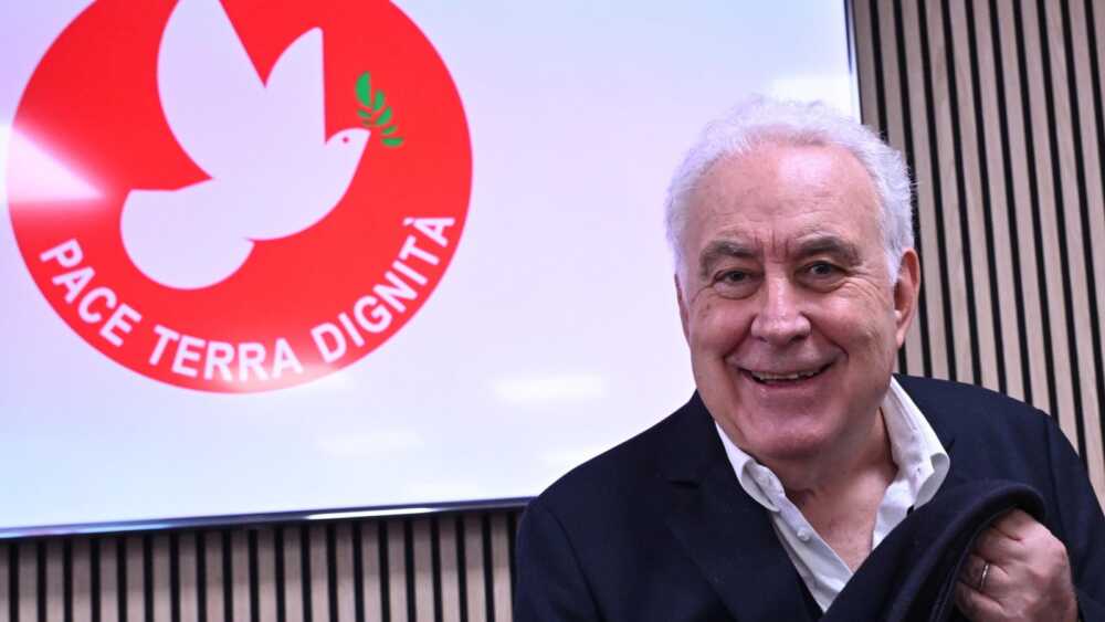 pace terra e dignità di michele santoro a santa marinella