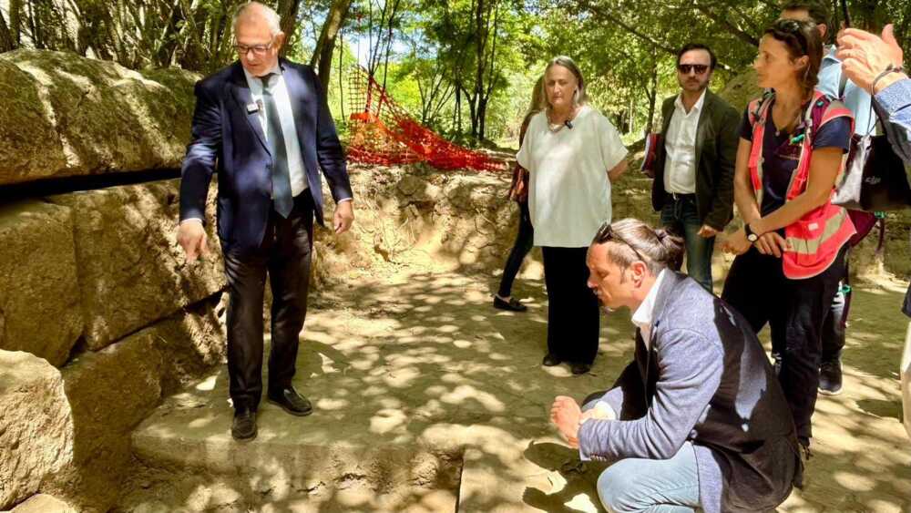 gualtieri alfonsi torquati parco d'affaccio ponte milvio resti