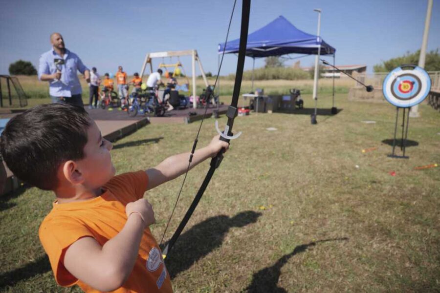 Tiro con l'arco disabilità arti superiori