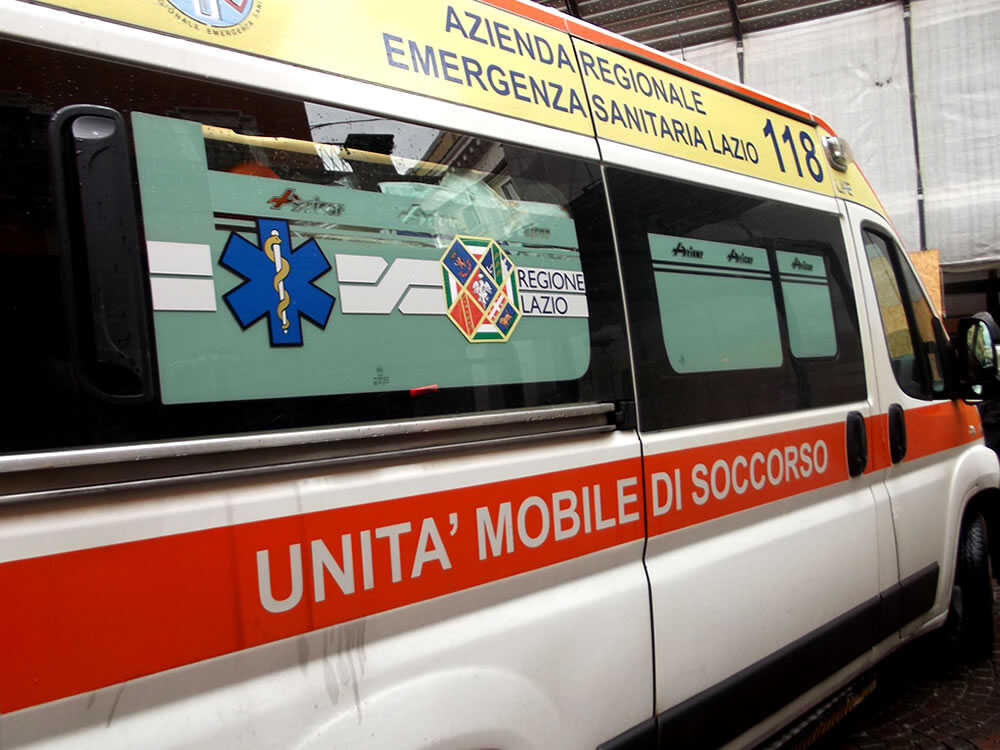 ares 118_ambulanza ares 118_ambulanza