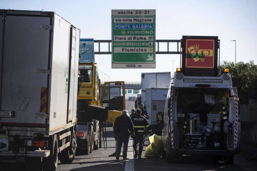 grande raccordo anulare code e traffico