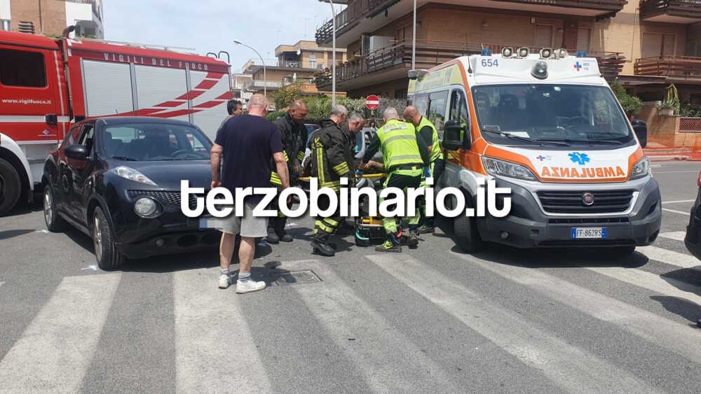 incidente via Napoli Ladispoli vvf vigili fuoco pompieri ambulanza 100