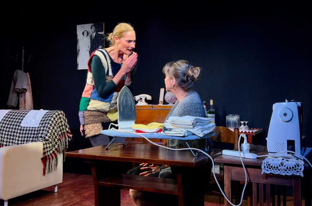 Teatro, il weekend al Nuovo Sala Gassman di Civitavecchia offre “Sugo finto”