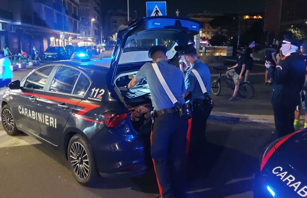 notte movida I Carabinieri durante i controlli (2)