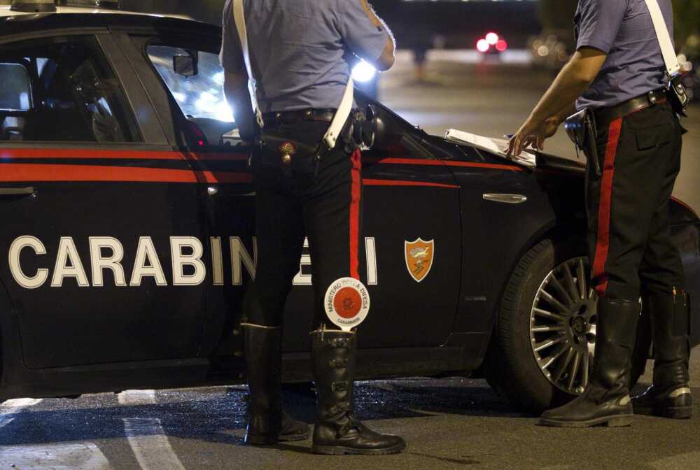 NRM – Carabinieri del Nucleo Radiomobile di Roma Carabinieri del Nucleo Radiomobile di Roma