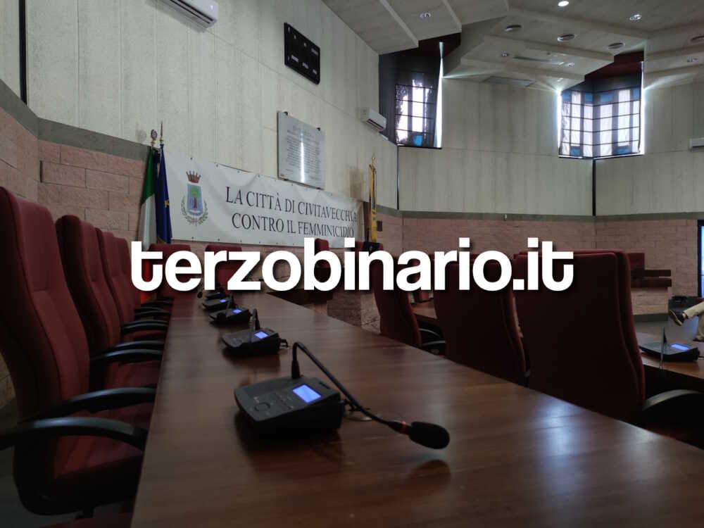 aula pucci civitavecchia banchi vuoti (22)