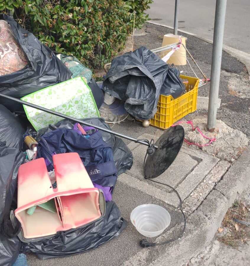 rifiuti via fontana morella discarica cerveteri rifiuti via fontana morella discarica cerveteri