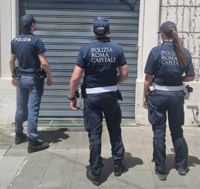 roma capitale municipale sigilli magazzino