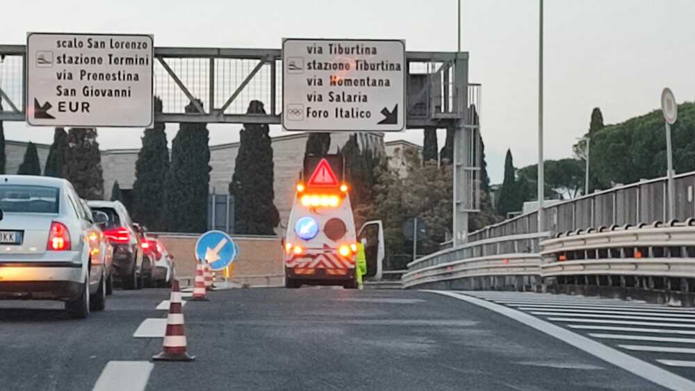 Lavori sulla Tangenziale Est, niente tram dal 6 ottobre al 7 dicembre
