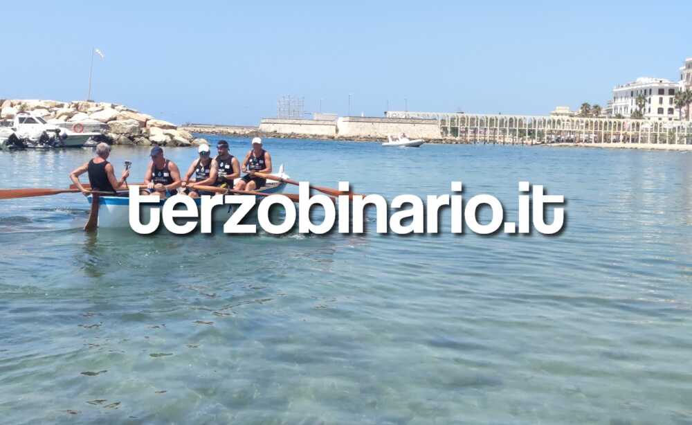 Canottaggio Tesori del Mediterraneo presentazione lega navale civitavecchia equipaggio (22) Canottaggio Tesori del Mediterraneo presentazione lega navale civitavecchia equipaggio (22)