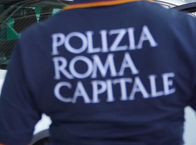 Controlli taxi Polizia Locale Roma archivio Controlli taxi Polizia Locale Roma archivio