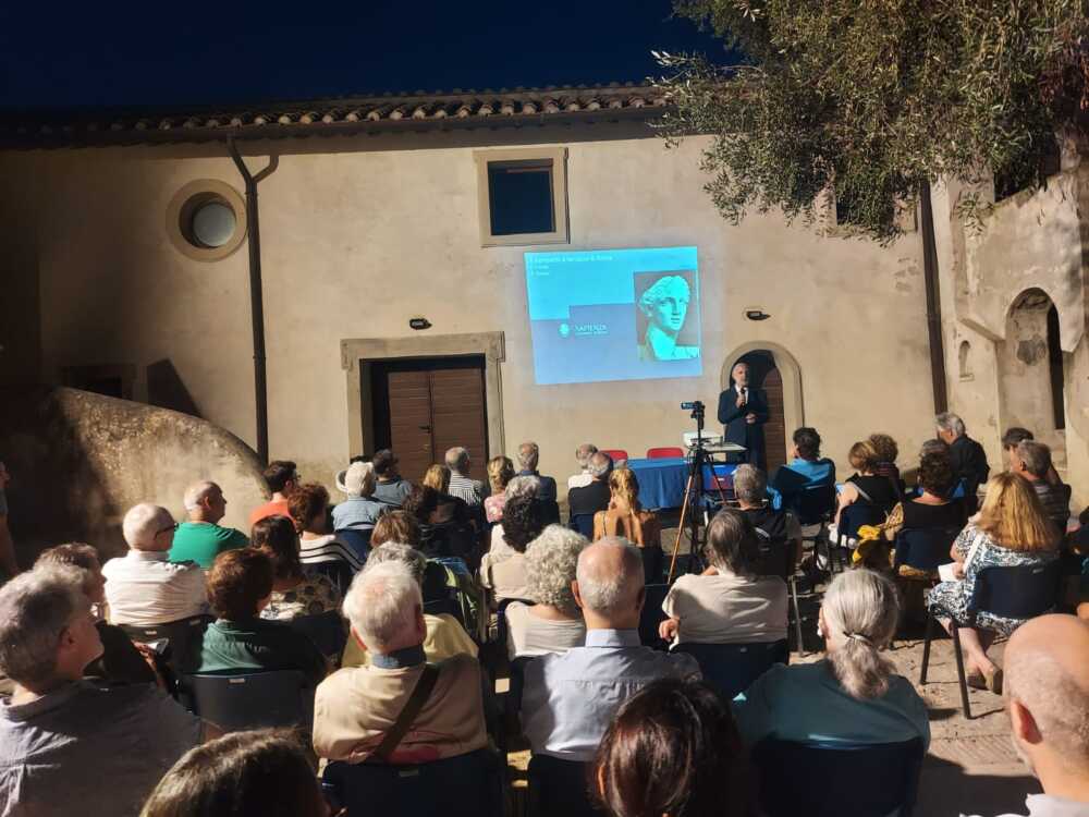 SantaMarinellaEstateCultura, organizzato dal Polo Museale, in collaborazione con il Gruppo Archeologico del Territorio Cerite (GATC) e Coopculture castello santa severa