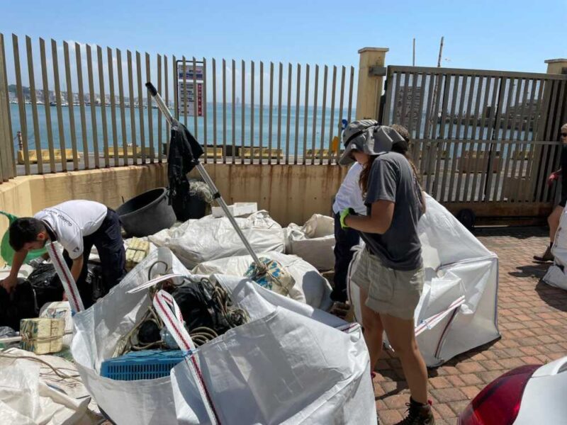 guardia costiera civitavecchia Operazione contro pesca illegale (1)