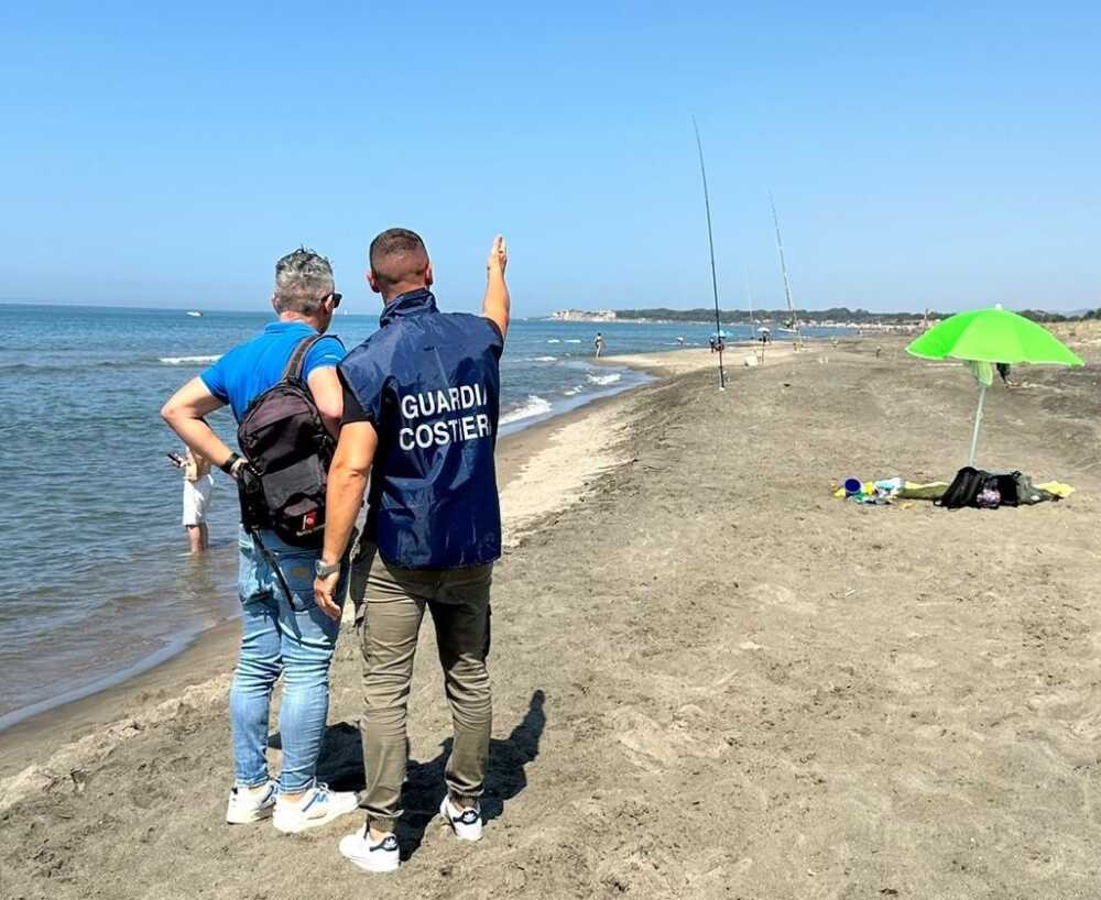 guardia costiera spiaggia passoscuro guardia costiera spiaggia passoscuro