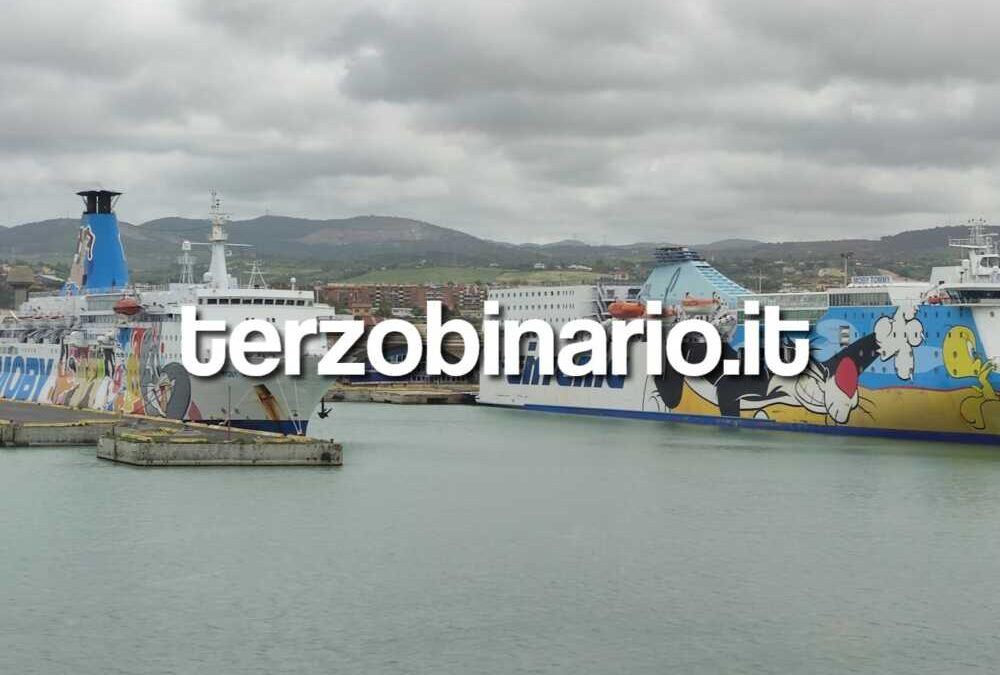 Traghetti Civitavecchia-Olbia, dal Mit il bando per 36 mesi