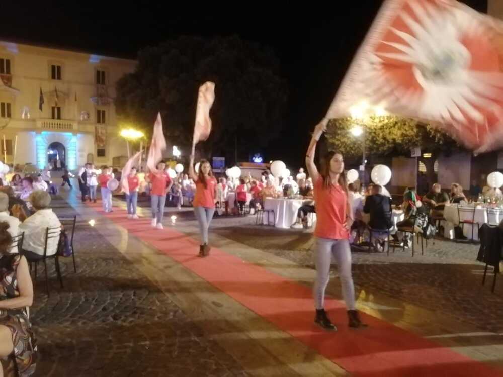 sbandiera sbandieratori tolfa drappo 24