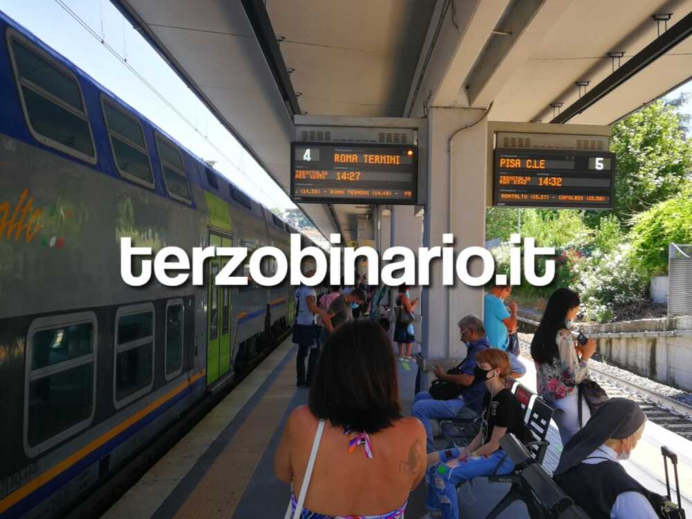 stazione san pietro treno per civitavecchia fl5 a stazione san pietro treno per civitavecchia fl5 a