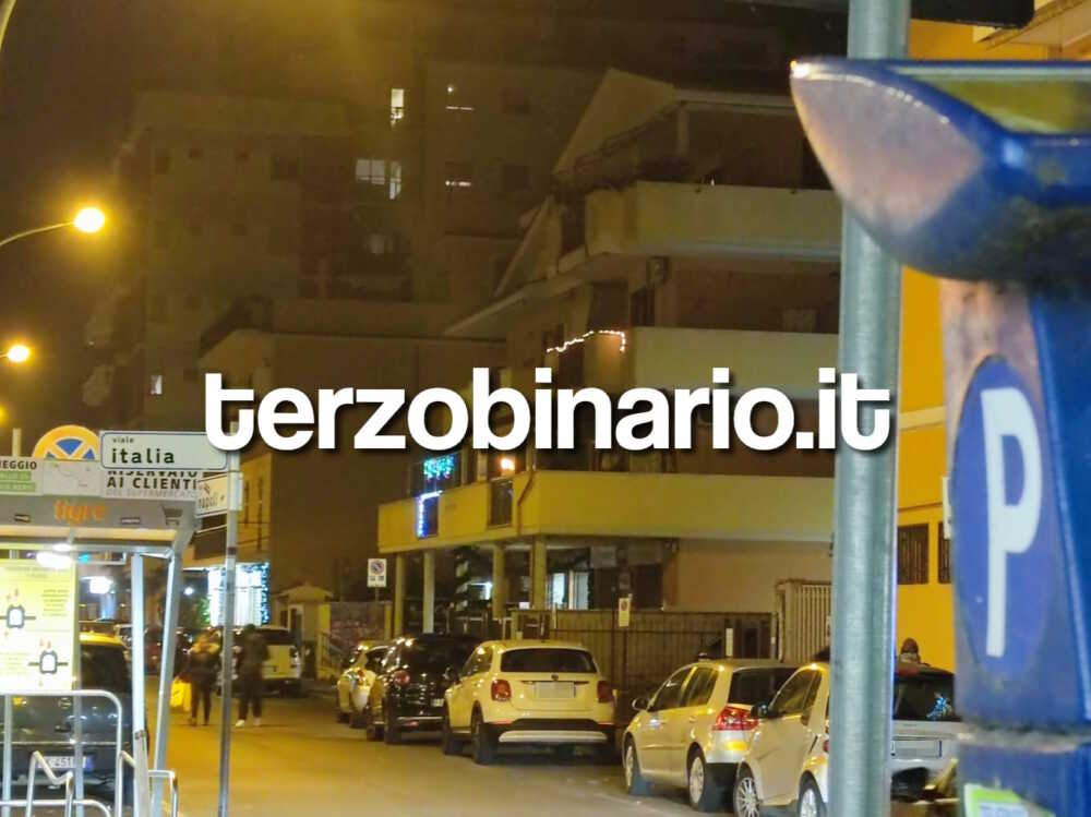 viale italia ladispoli notte parcometro viale italia ladispoli notte parcometro