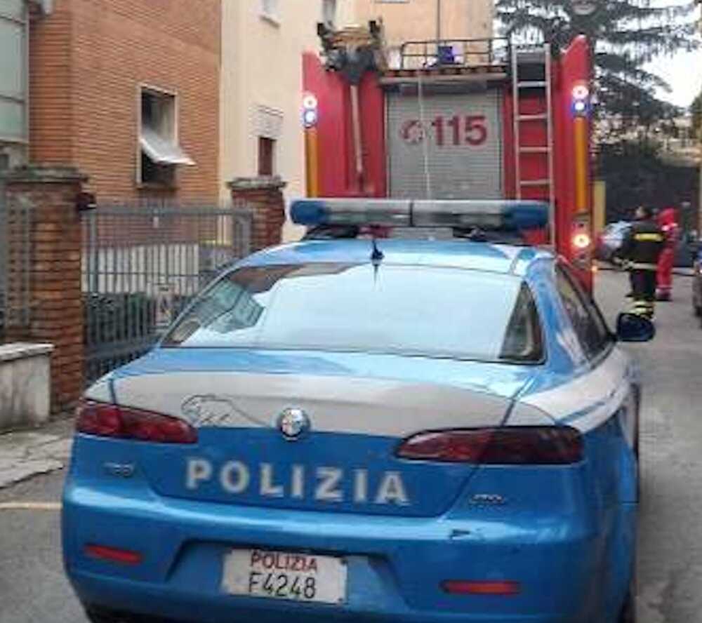 vvf-vigili-fuoco-pompieri-polizia vvf-vigili-fuoco-pompieri-polizia