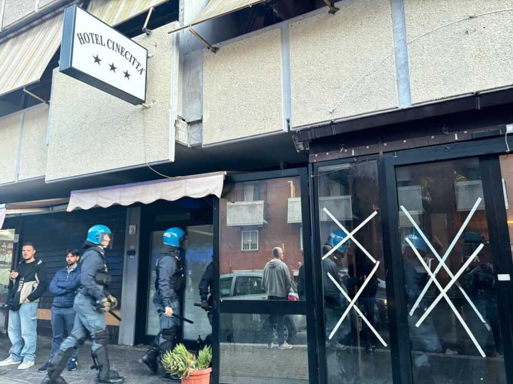 SGOMBERO EX HOTEL CINECITTA (2)