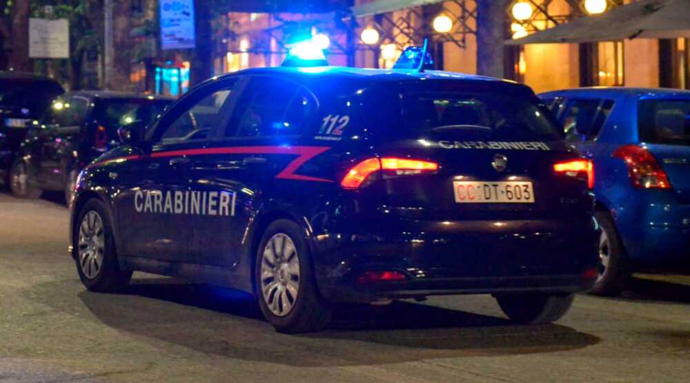 volante carabinieri