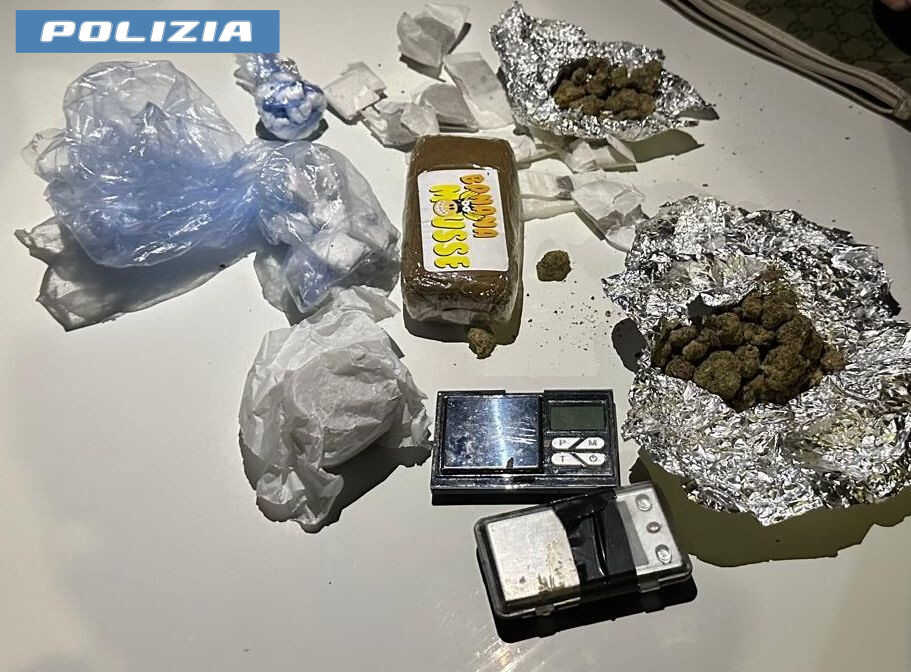 droga polizia casamonica spada droga polizia casamonica spada