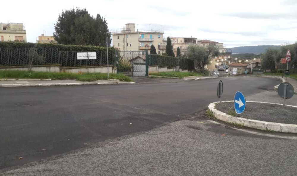 Riasfaltata via dei Pasqualetti a Bracciano
