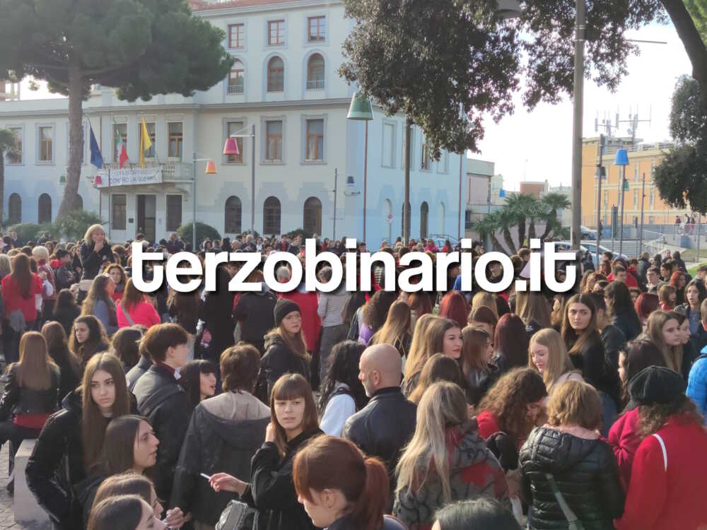 Corteo Femminicidio Civitavecchia violenza genere pincio Corteo Femminicidio Civitavecchia violenza genere pincio