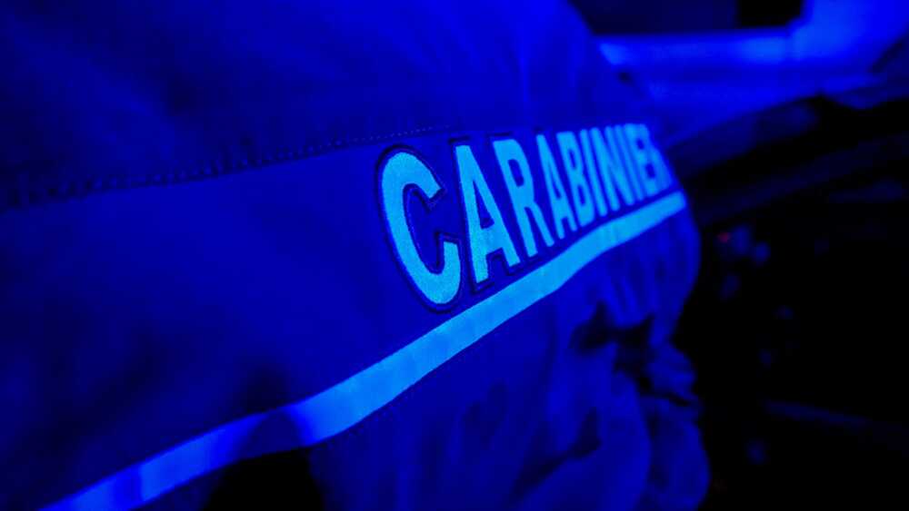 OSTIA – Operazione antidroga dei Carabinieri luci notte OSTIA - Operazione antidroga dei Carabinieri luci notte