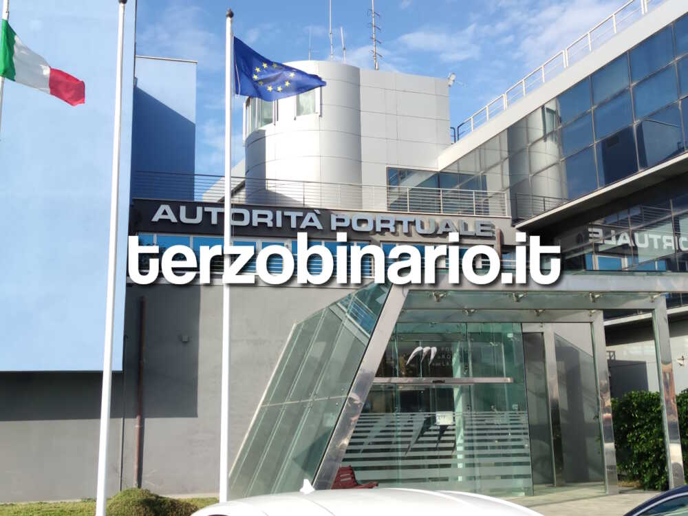 adsp autorità portuale molo vespucci (44) adsp autorità portuale molo vespucci (11)