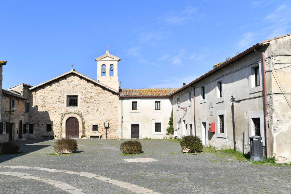 borgo Sasso cerveteri chiesa