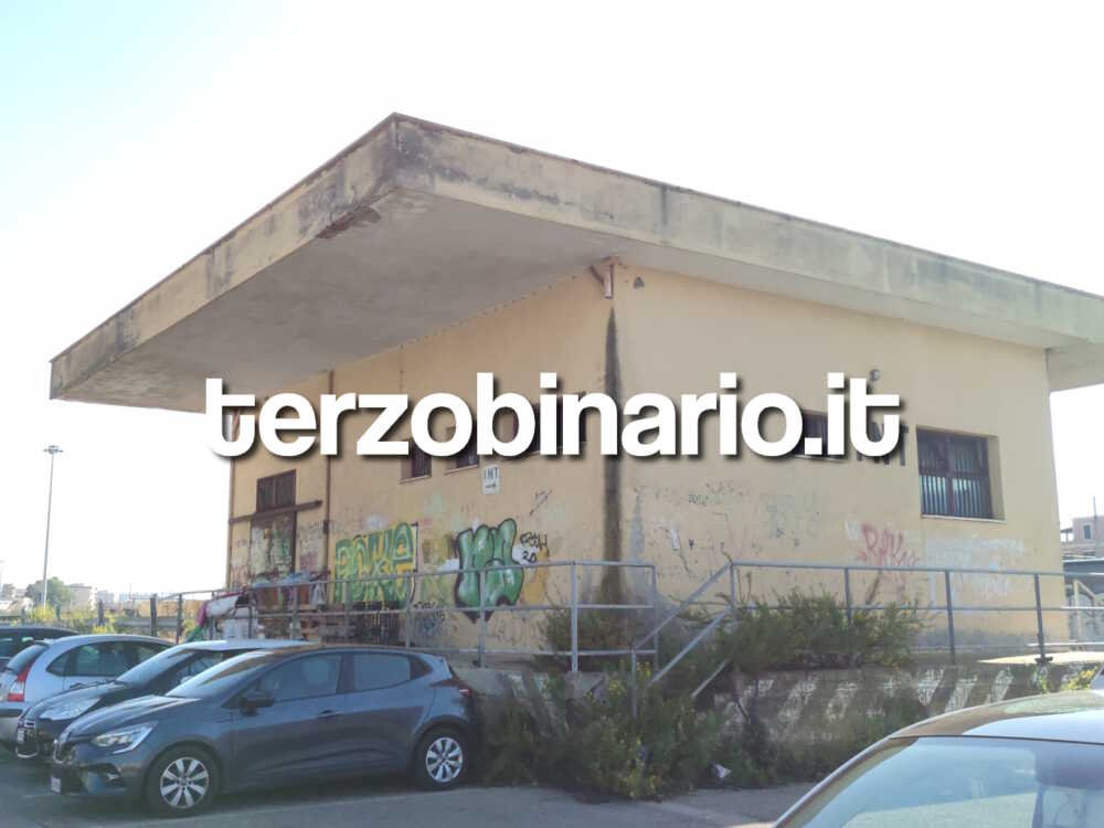 edificio parcheggione civitavecchia omicidio nastro polizia (1) edificio parcheggione civitavecchia omicidio nastro polizia