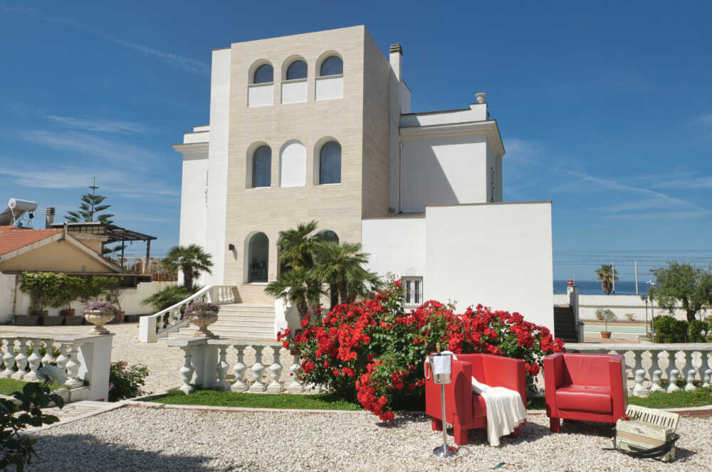 “L’atelier apre le sue porte” a palazzo Podestà di Civitavecchia, protagonista la stilista Giorgia Cicatello