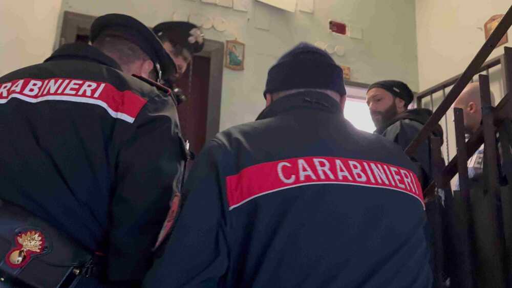 carabinieri scale appartamenti carabinieri scale appartamenti