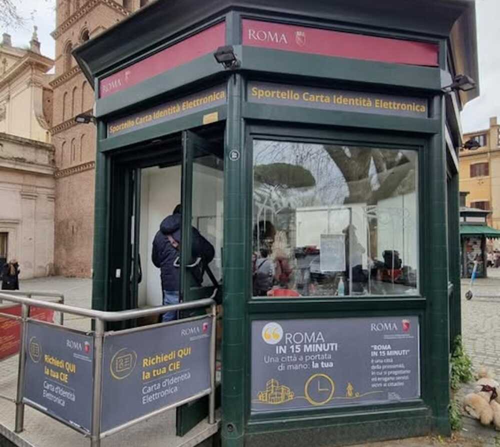ex punto informazioni turistiche carta identità elettronica pizza sonnino