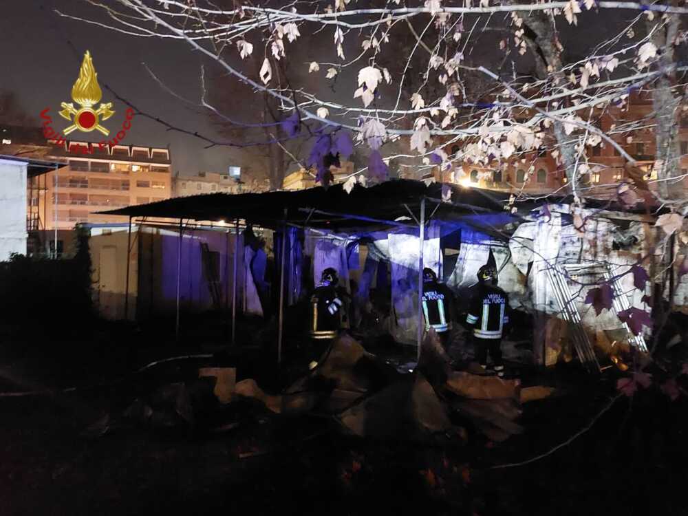 incendio attrezzi metro spagna vvf vigili fuoco pompieri incendio attrezzi metro spagna vvf vigili fuoco pompieri