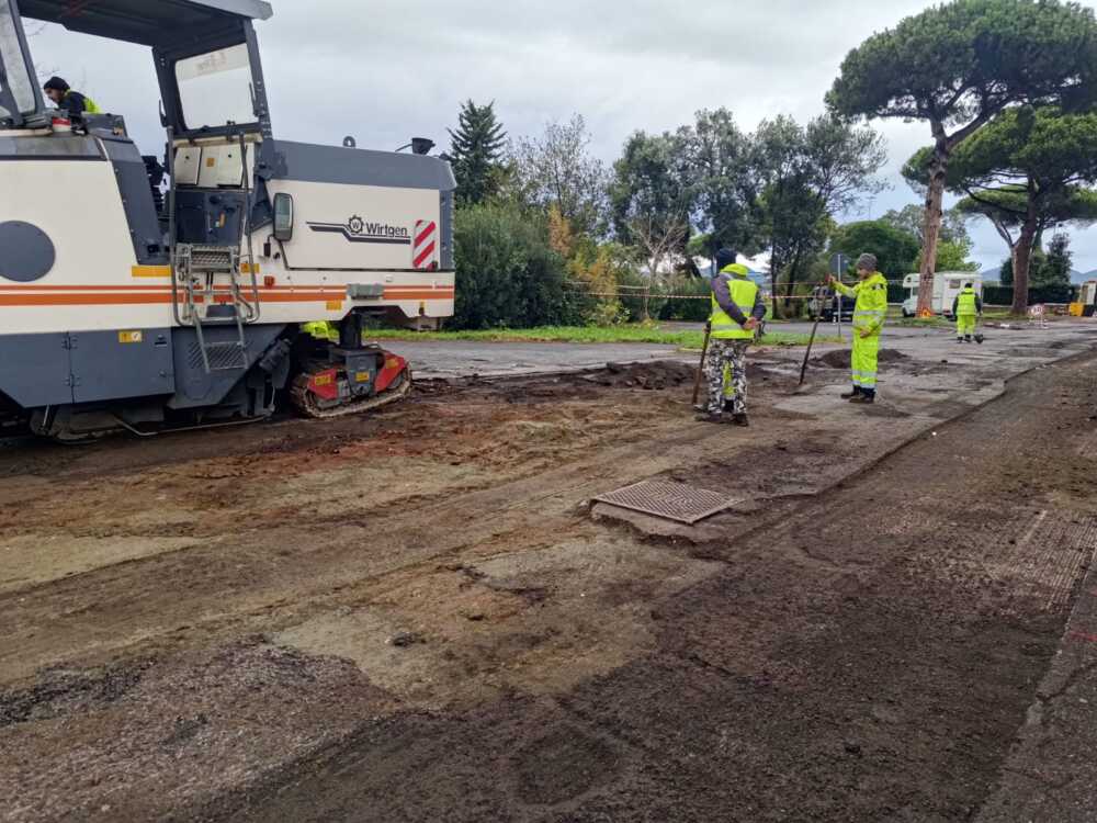 via Barbato Cerenova asfalto asfaltature via Barbato Cerenova asfalto asfaltature