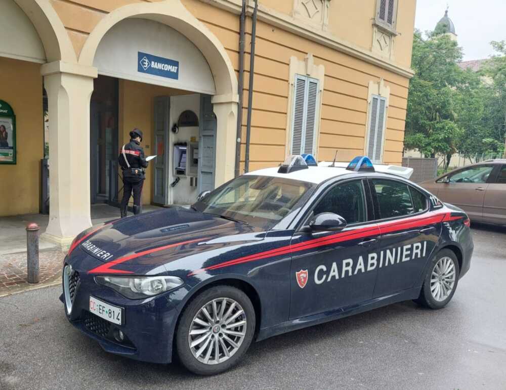 carabinieri bancomat carabinieri bancomat