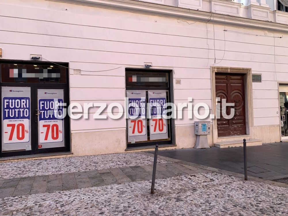 saldi sconti fuori tutto civitavecchia