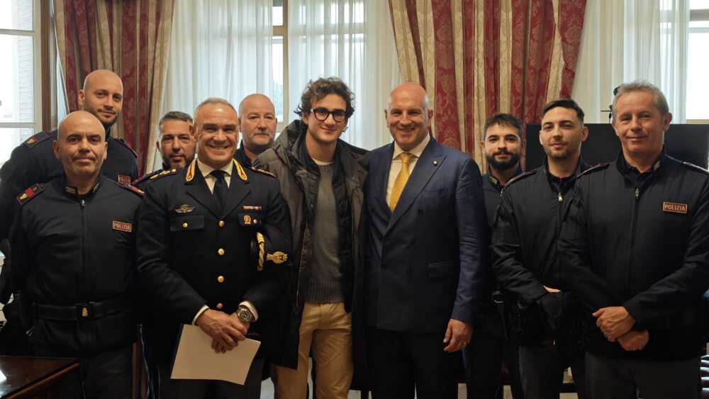 valerio ferito occhio derby questura polizia valerio ferito occhio derby questura polizia