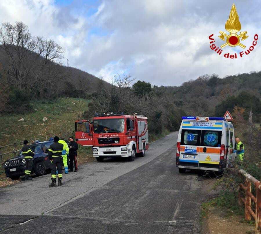vvf vigili fuoco pompieri santa severa tolfa ambulanza 118 soccorso bosco campagna