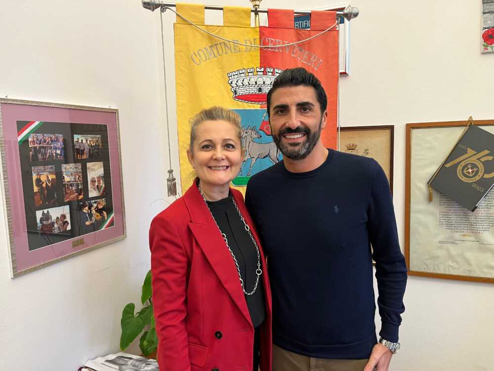 Foto Manuele Parroccini, Assessore allo Sport e il Sindaco Elena Gubetti