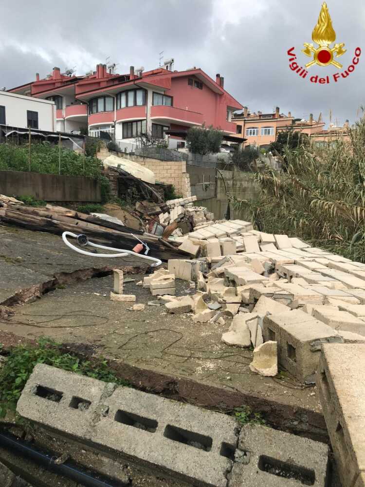 fosso valle semplice santa marinella vvf vigili fuoco pompieri 1