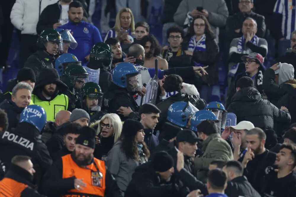 polizia steward tifosi porto 1 polizia steward tifosi porto 1