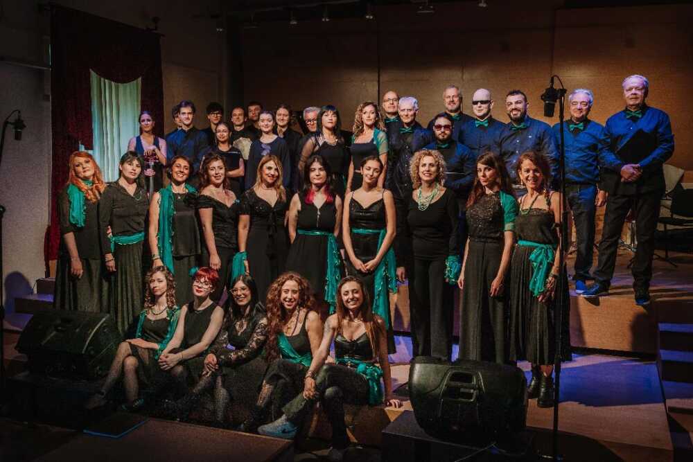 Domenica alla Sala Granari off a Civitavecchia viaggio tra le colonne sonore col coro Epikanten