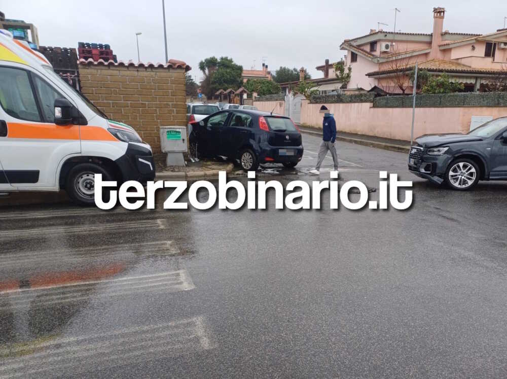 incidente ladispoli via glasgow 118 ares municipale (11)